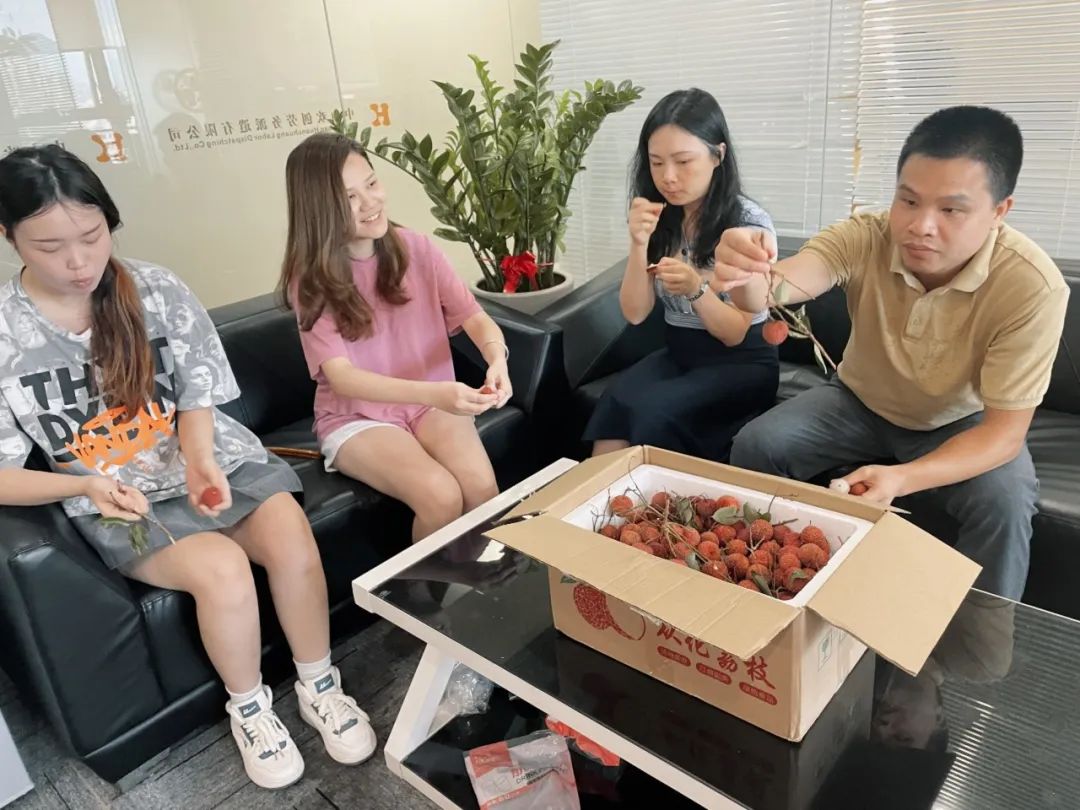 64ab9edd39a50.jpg 5.jpg